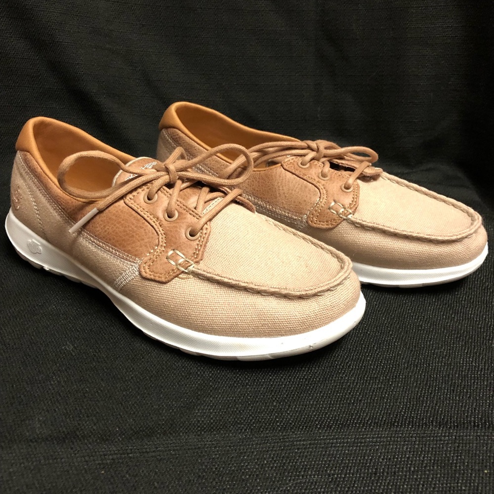 Skechers loafers